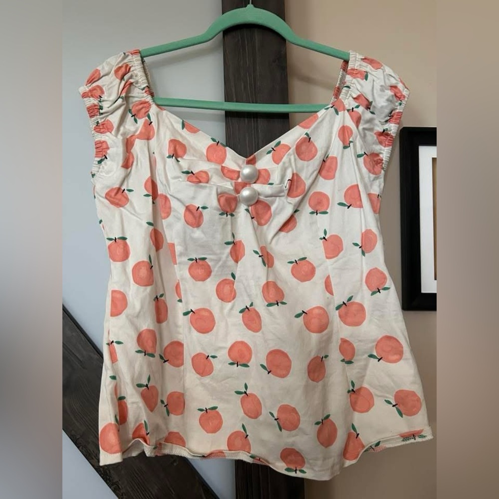Collectif Peach Print Women's Top